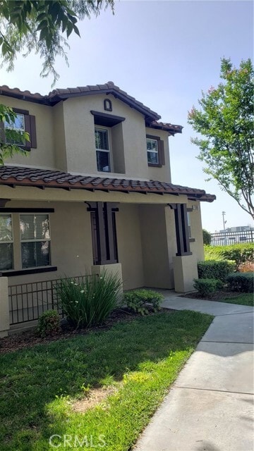 property at 1305 Walraven Ct