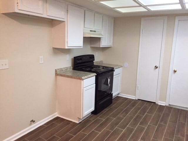property at 8323 Quail Hills Dr