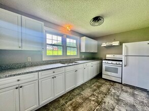 245 Cherry Ave in Watertown, CT - Building Photo - Building Photo
