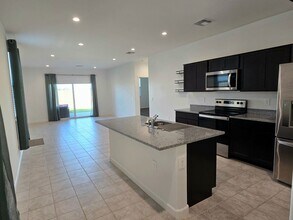 3226 W Stanton Ave in Apache Junction, AZ - Building Photo - Building Photo