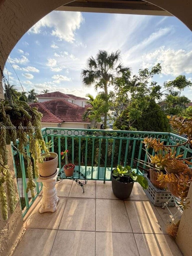 7265 NW 173rd Dr in Miami Gardens, FL - Building Photo - Building Photo