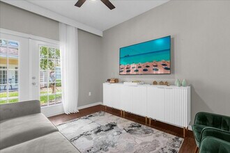 5350 Diplomat Ct in Kissimmee, FL - Building Photo - Building Photo