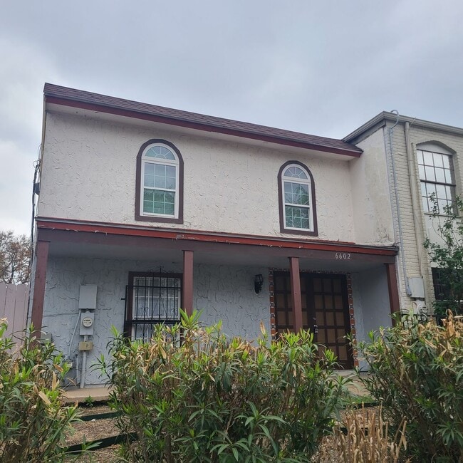 6602 Spring Manor St in San Antonio, TX - Building Photo - Building Photo