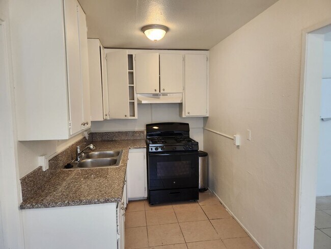 66385 Cahuilla Ave-Unit -Cahuilla Ave Unit A in Desert Hot Springs, CA - Building Photo - Building Photo