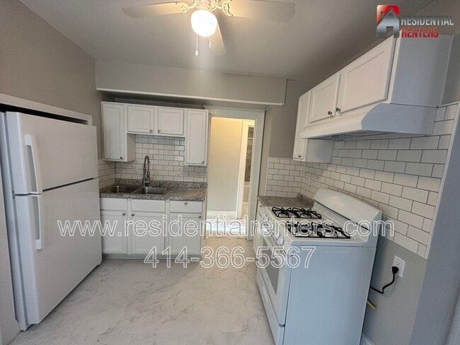 223 W Keefe Ave in Milwaukee, WI - Building Photo - Building Photo