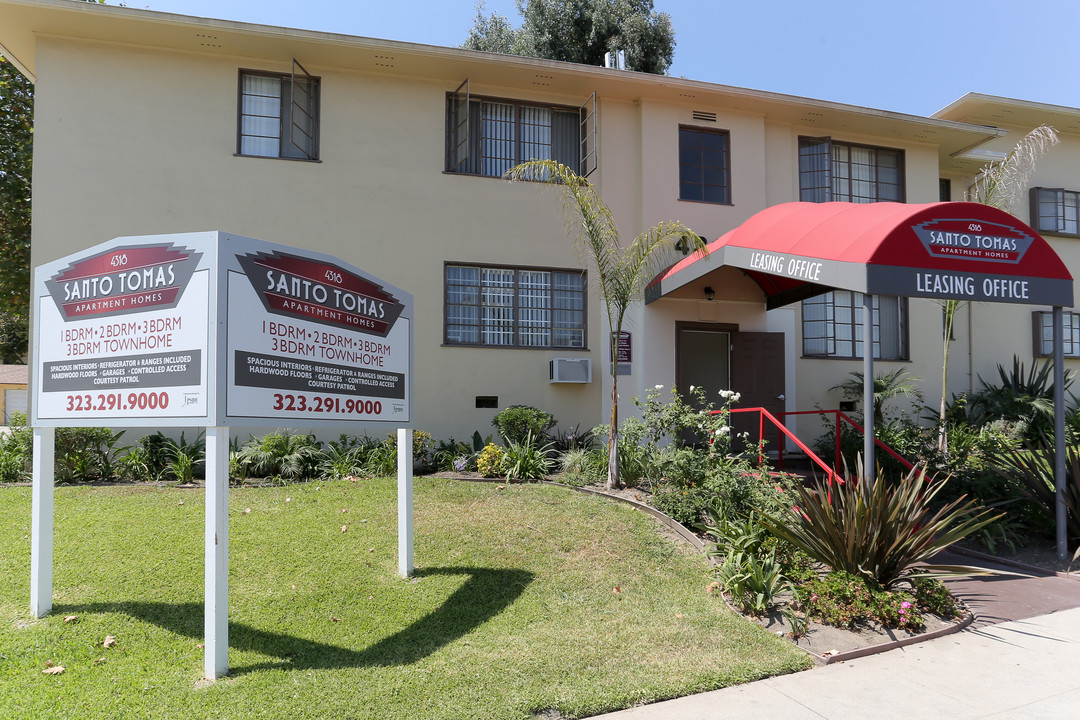 Santo Tomas Apartment Homes in Los Angeles, CA - Building Photo