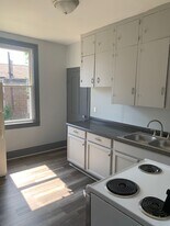 407 Oak Ave SE in Massillon, OH - Building Photo