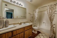 Building Photo - Crossroads Apartments in Phoenix, Arizona