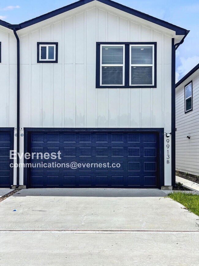 property at 9913 Porto Rico Rd