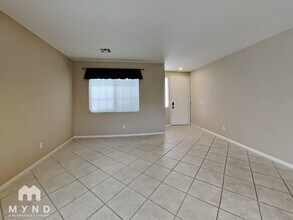 2728 La Porte Ct in Henderson, NV - Building Photo - Building Photo