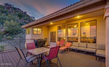 9233 E Omega St in Mesa, AZ - Building Photo - Building Photo