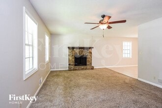 1781 Silver Leaf Ct SW in Marietta, GA - Foto de edificio - Building Photo