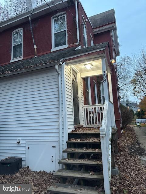308 W Lafayette St in West Chester, PA - Building Photo