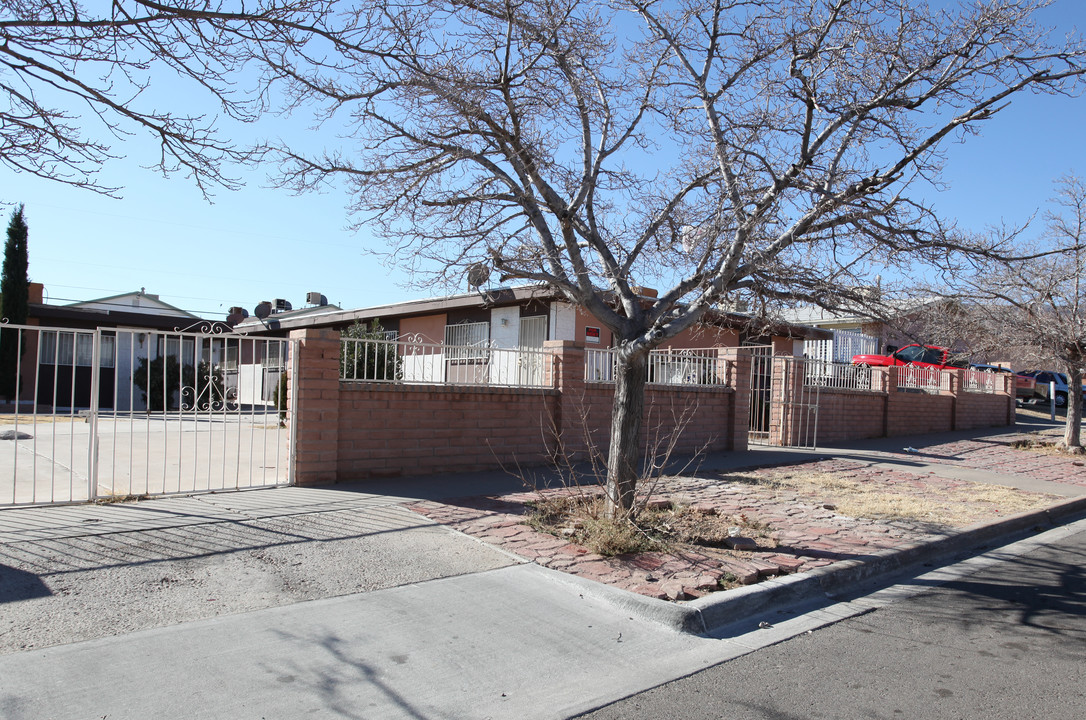 3716 Mcconnell Ave in El Paso, TX - Building Photo