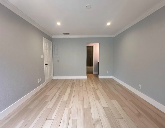 9638 Oakburst Ln in Tamarac, FL - Building Photo - Building Photo