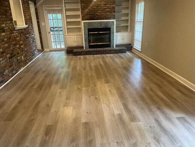 4976 Kaye Rd in Memphis, TN - Building Photo - Building Photo