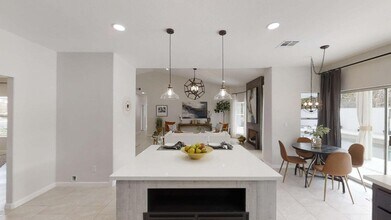 40431 Barington Dr in Palm Desert, CA - Foto de edificio - Building Photo