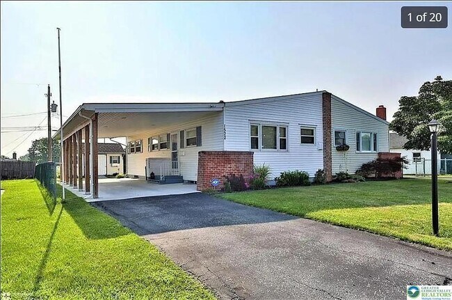 1522 Elayne St in Bethlehem, PA - Building Photo - Building Photo