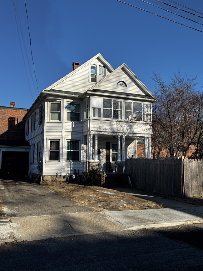 22 Cook St, Unit 22 Cook St in Torrington, CT - Building Photo - Building Photo