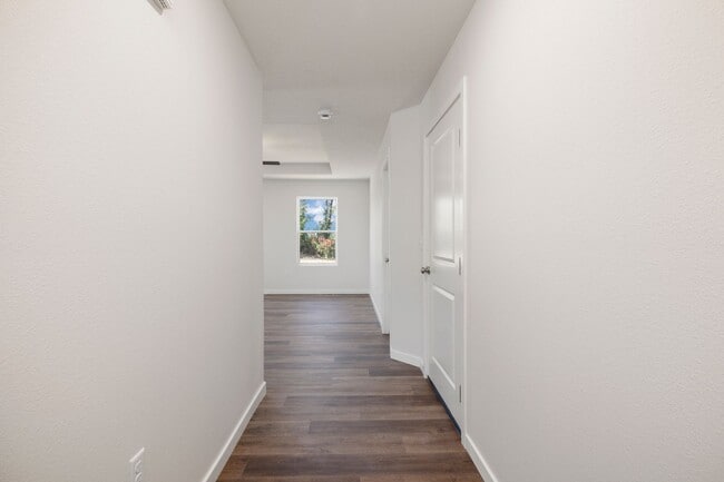 property at 1325 W Maurice St