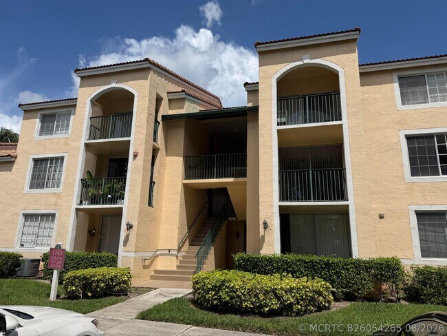 1743 Village Blvd