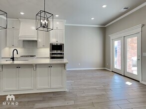 532 Texoma Dr in Edmond, OK - Foto de edificio - Building Photo