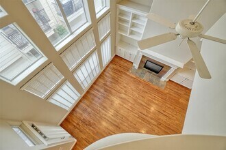 906 Fowler St in Houston, TX - Building Photo - Building Photo