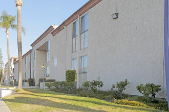 Nordhoff Apartments in North Hills, CA - Building Photo - Building Photo