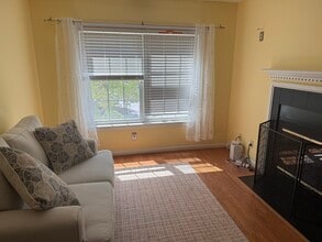 104 Gazebo Cir in Reading, MA - Building Photo - Building Photo