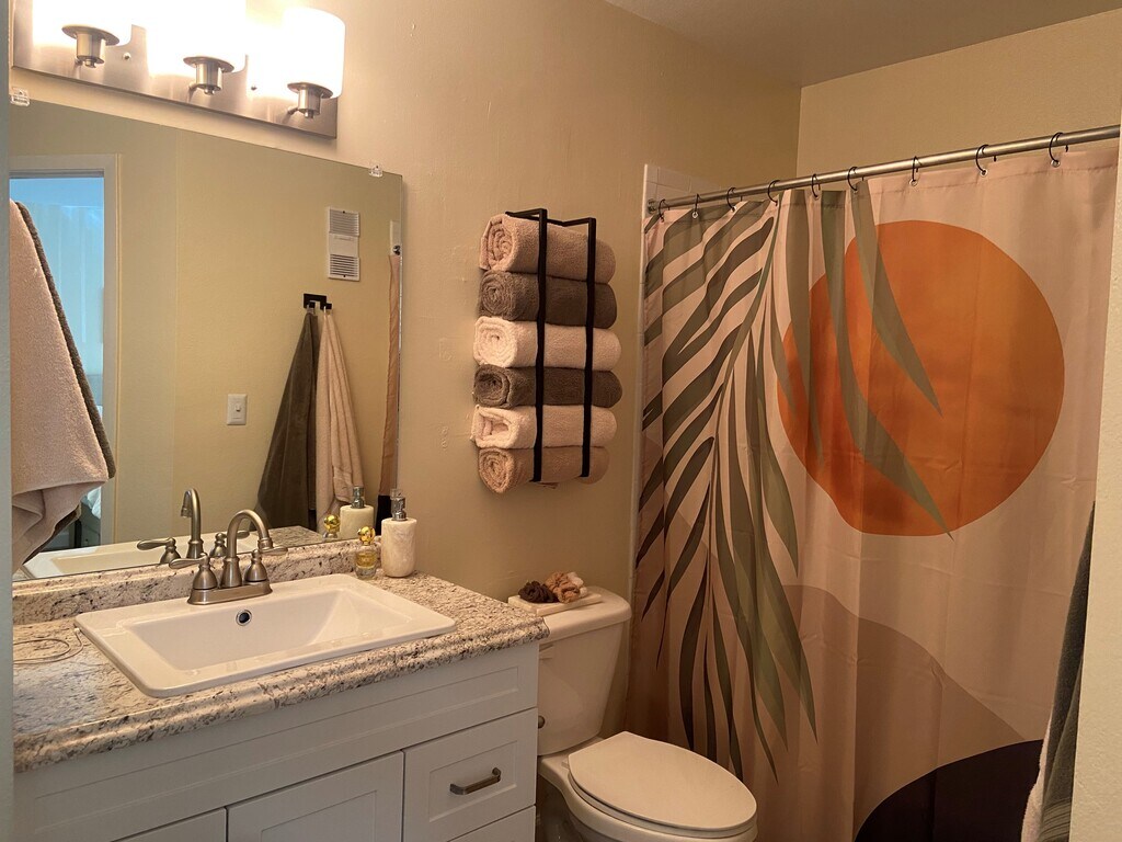 The Breakers Apartments in Daytona Beach, FL