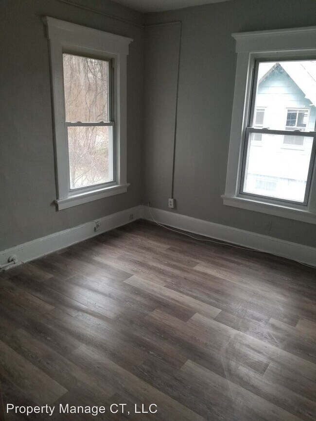 104 Bunker Ave in Meriden, CT - Building Photo - Building Photo