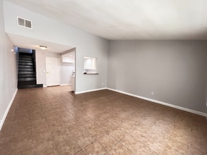 2350 Osbun Rd in San Bernardino, CA - Building Photo - Building Photo