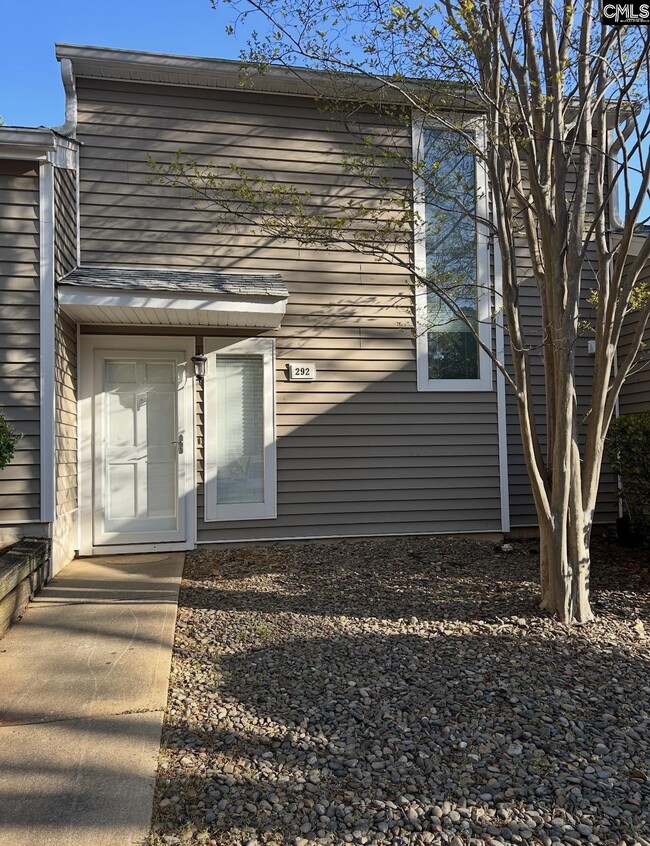 property at 292 Outrigger Ln