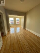 2 Russell St E in Smiths Falls, ON - Building Photo - Building Photo