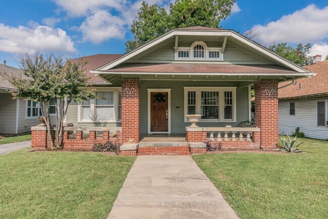 property at 2740 S Adams St