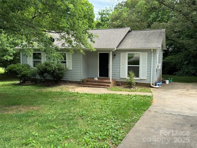 property at 1603 Tower Ct