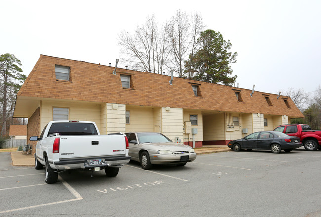 Longstreth Apartments in Sherwood, AR - Building Photo - Building Photo