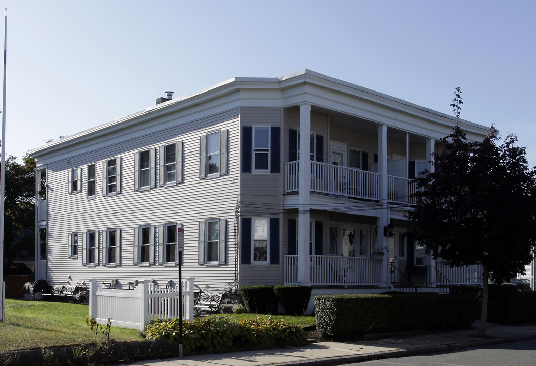 200 Liberty St in Quincy, MA - Building Photo