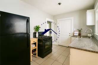 7635 Woodrow Wilson St in Detroit, MI - Building Photo - Building Photo