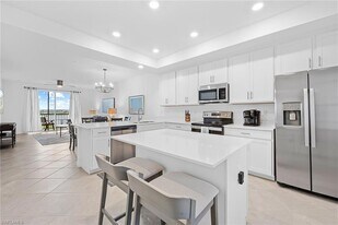 5749 Double Eagle Cir, Unit 4535 in Ave Maria, FL - Building Photo