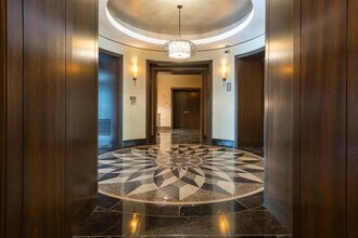 7 Riverway in Houston, TX - Building Photo - Building Photo