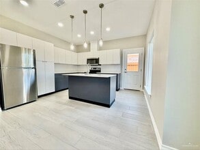 13 Yankton St in Alton, TX - Building Photo - Building Photo
