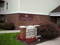 Westview Apartments in Saratoga Springs, NY - Foto de edificio - Building Photo