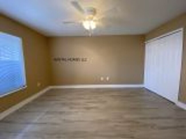 525 Heatherton Village in Altamonte Springs, FL - Building Photo - Building Photo