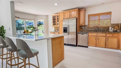 10134 Boca Woods Ln in Boca Raton, FL - Building Photo - Building Photo