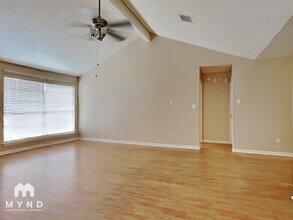 726 Beechbend Dr in Missouri City, TX - Foto de edificio - Building Photo