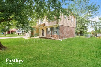 3262 Eastbrooke Ct in Indianapolis, IN - Foto de edificio - Building Photo