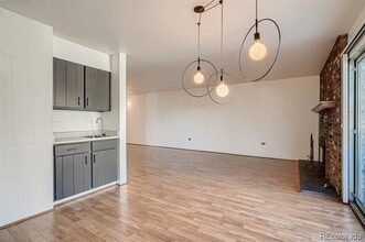 700 N Washington St in Denver, CO - Foto de edificio - Building Photo