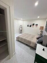 1901 SW 9th St, Unit 2 in Miami, FL - Building Photo - Building Photo