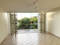 3030 Pualei Cir in Honolulu, HI - Building Photo - Building Photo